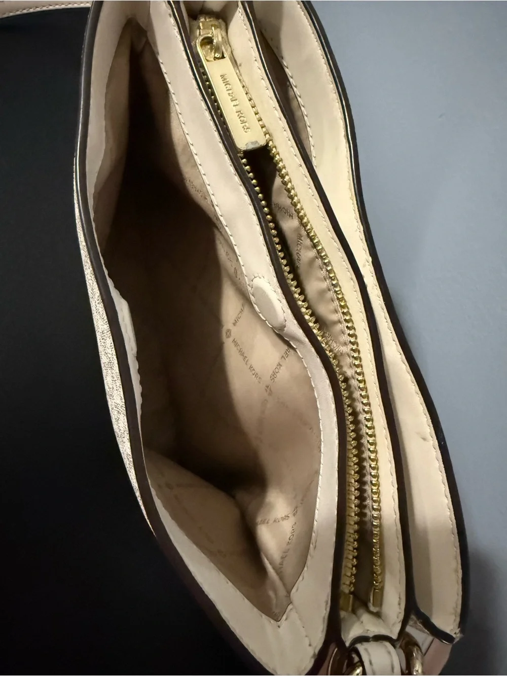 Michael Kors Cream Signature Crossbody Bag